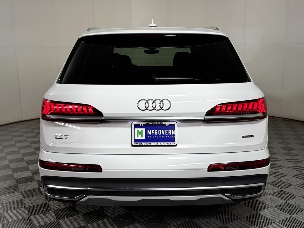 used 2023 Audi Q7 car, priced at $38,102