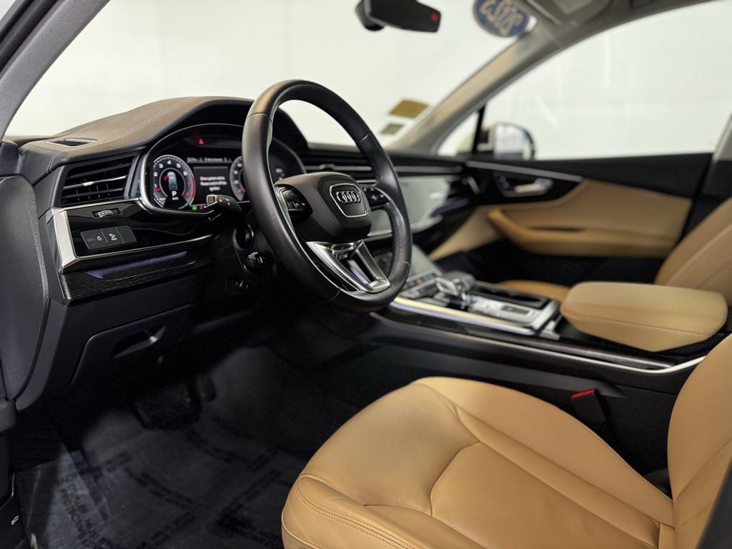 used 2023 Audi Q7 car, priced at $38,102