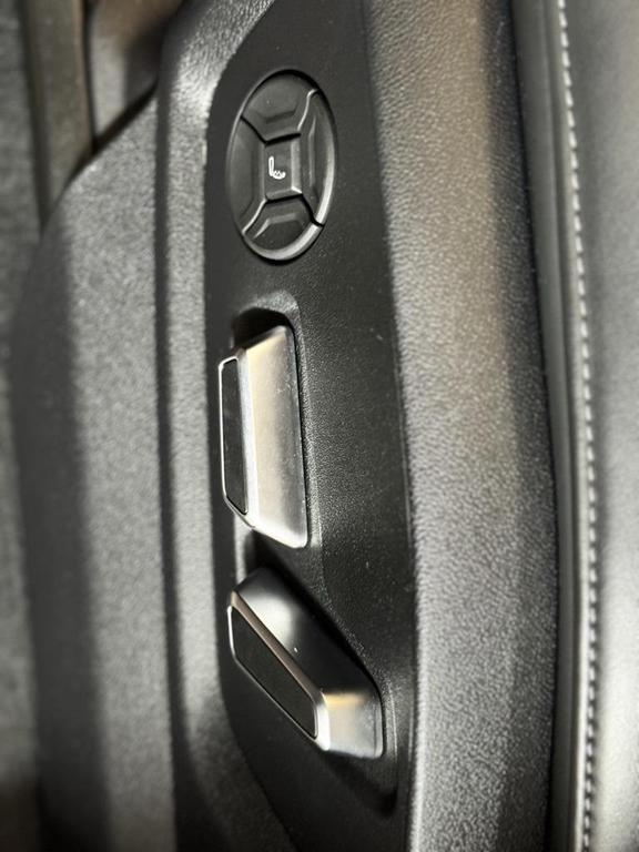 used 2024 Audi SQ7 car, priced at $81,888