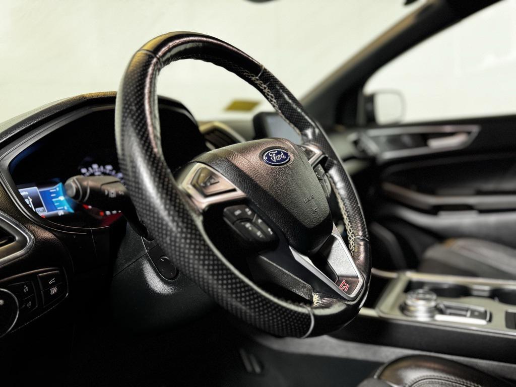 used 2022 Ford Edge car, priced at $31,685