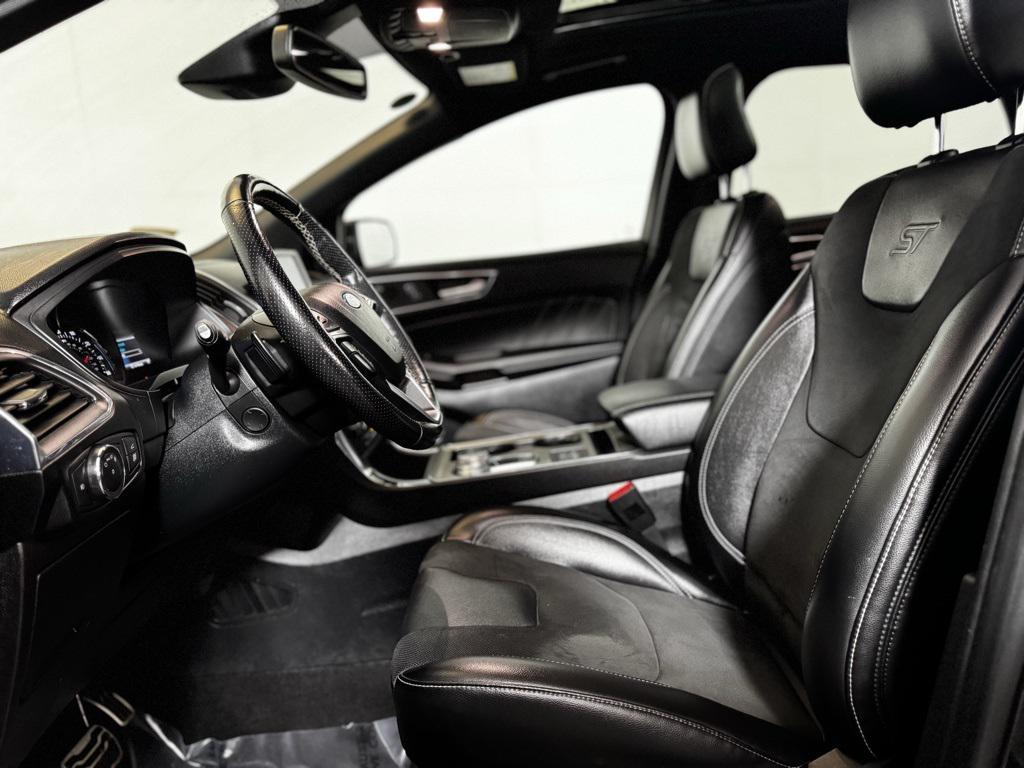 used 2022 Ford Edge car, priced at $31,685