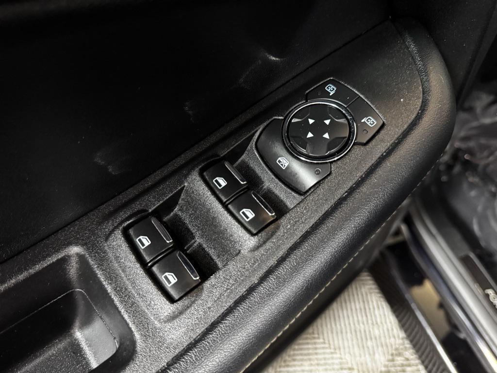 used 2022 Ford Edge car, priced at $31,685