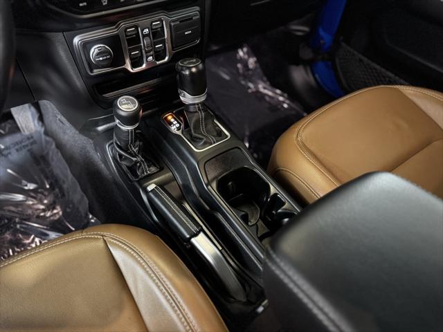 used 2022 Jeep Wrangler Unlimited car, priced at $31,900
