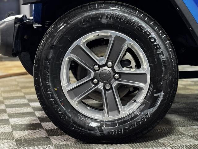 used 2022 Jeep Wrangler Unlimited car, priced at $31,900