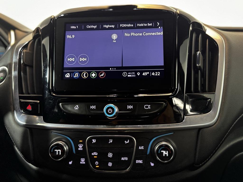 used 2022 Chevrolet Traverse car, priced at $27,900