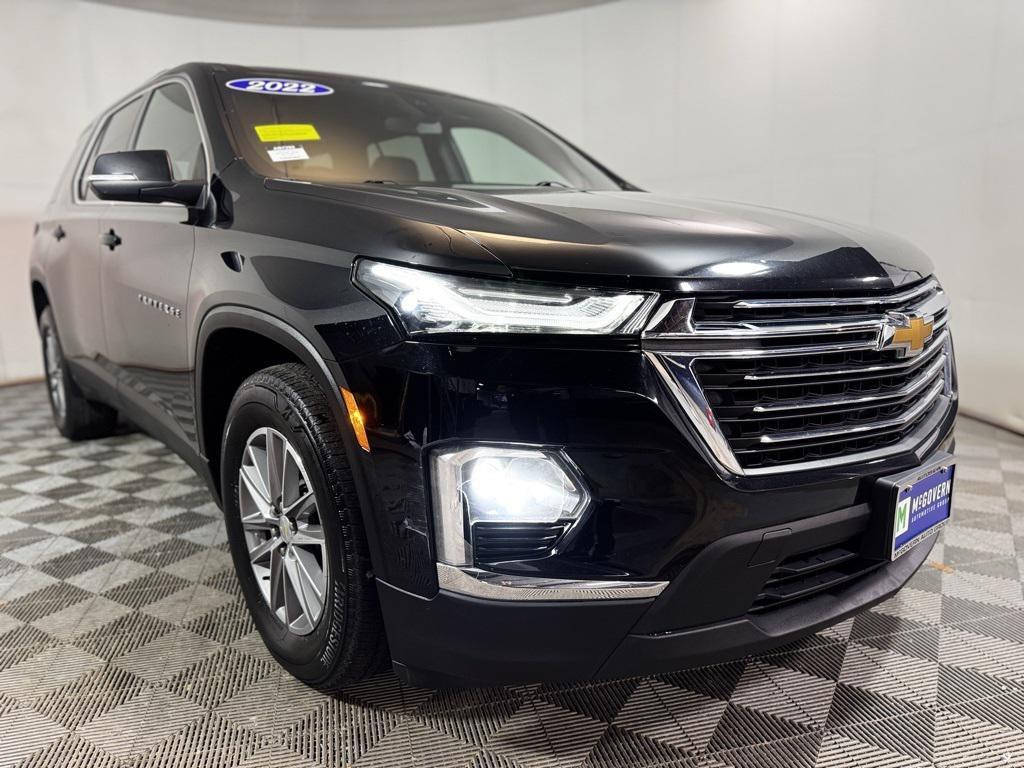 used 2022 Chevrolet Traverse car, priced at $27,900