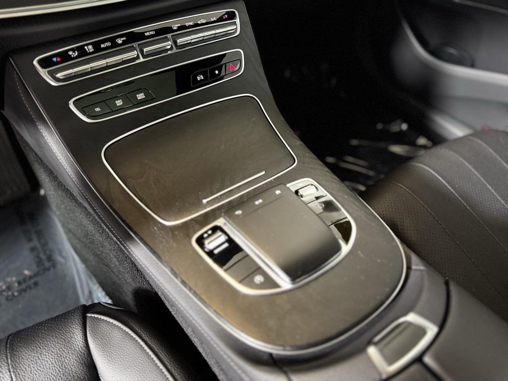 used 2022 Mercedes-Benz E-Class car, priced at $40,888