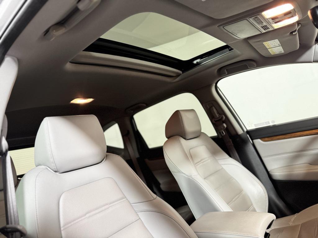 used 2019 Honda CR-V car, priced at $25,900
