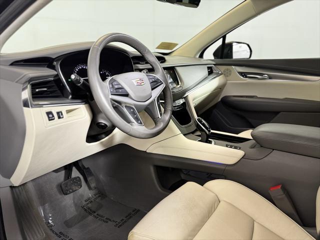 used 2017 Cadillac XT5 car, priced at $19,488