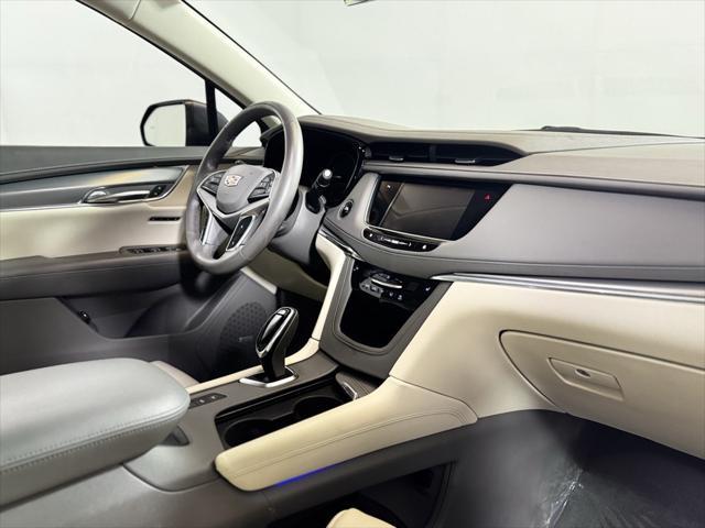 used 2017 Cadillac XT5 car, priced at $19,488
