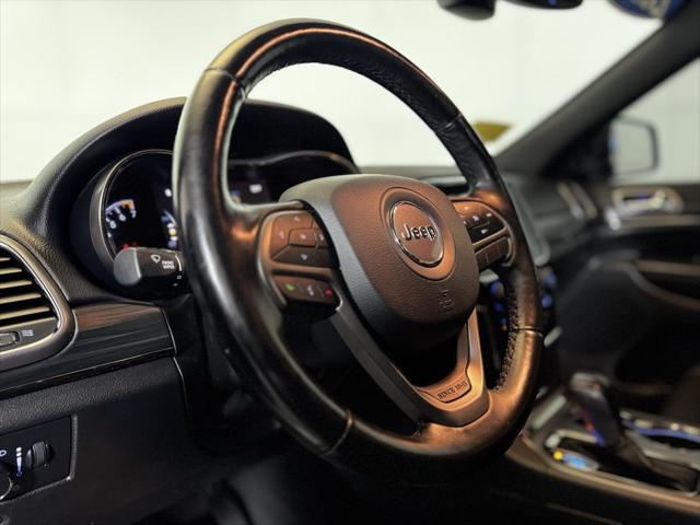used 2020 Jeep Grand Cherokee car, priced at $28,294