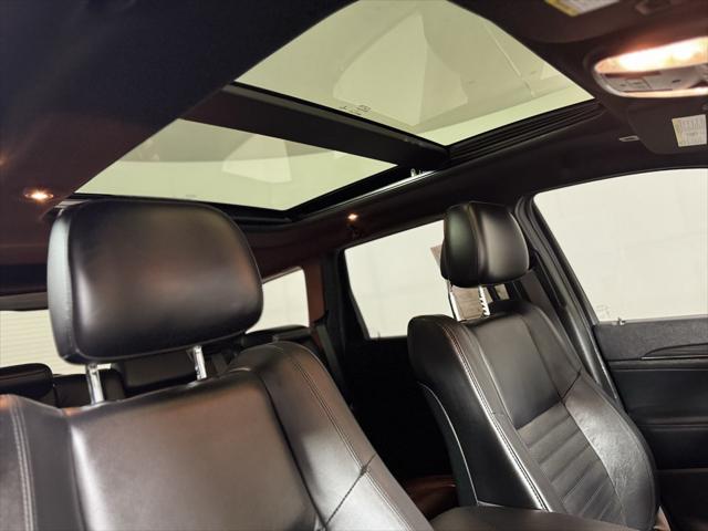 used 2020 Jeep Grand Cherokee car, priced at $28,294