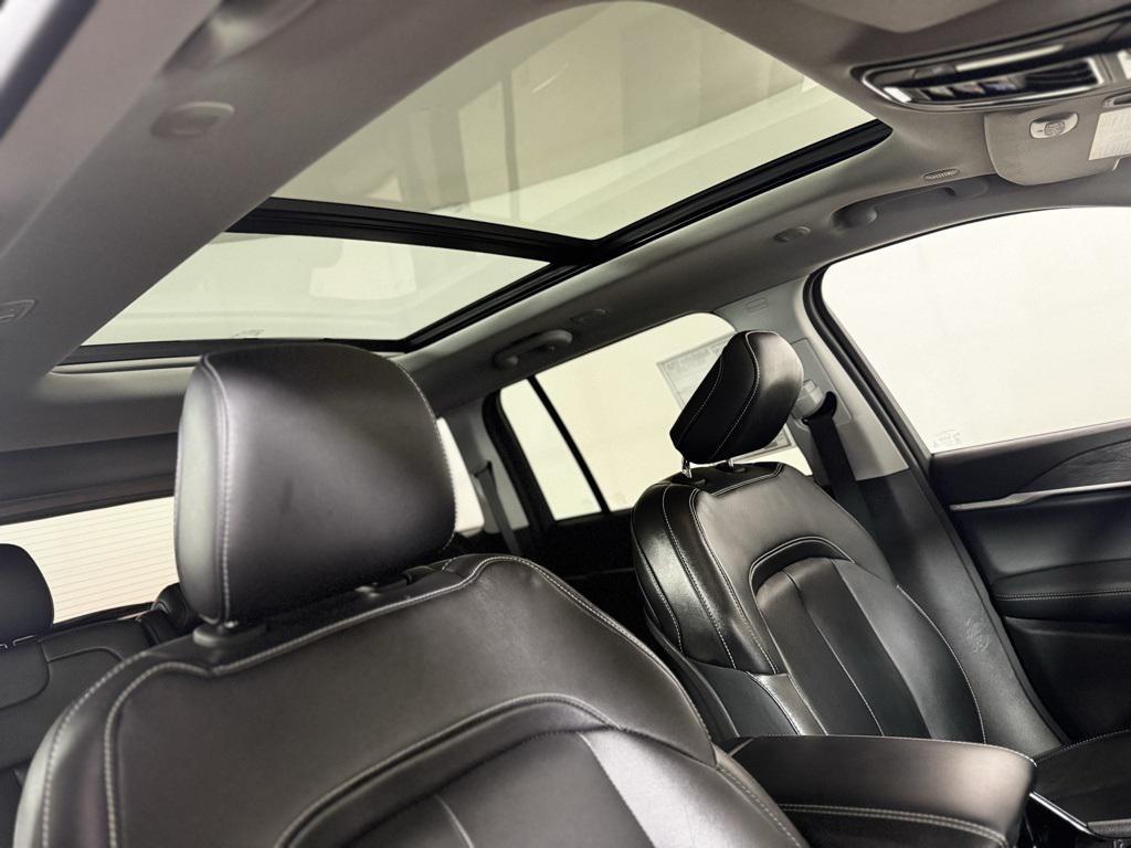 used 2022 Jeep Grand Cherokee car, priced at $30,900