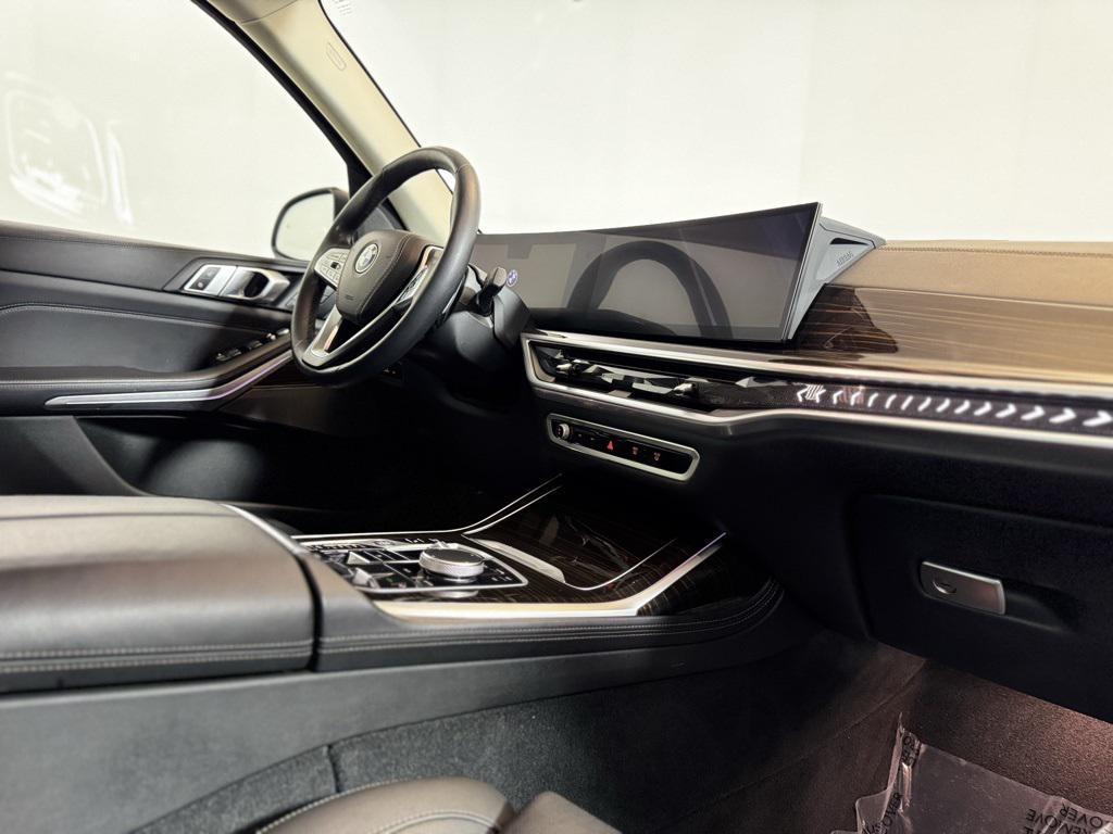 used 2024 BMW X7 car, priced at $57,170