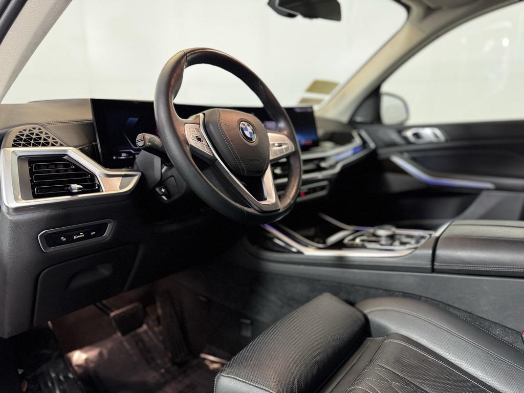 used 2024 BMW X7 car, priced at $57,170