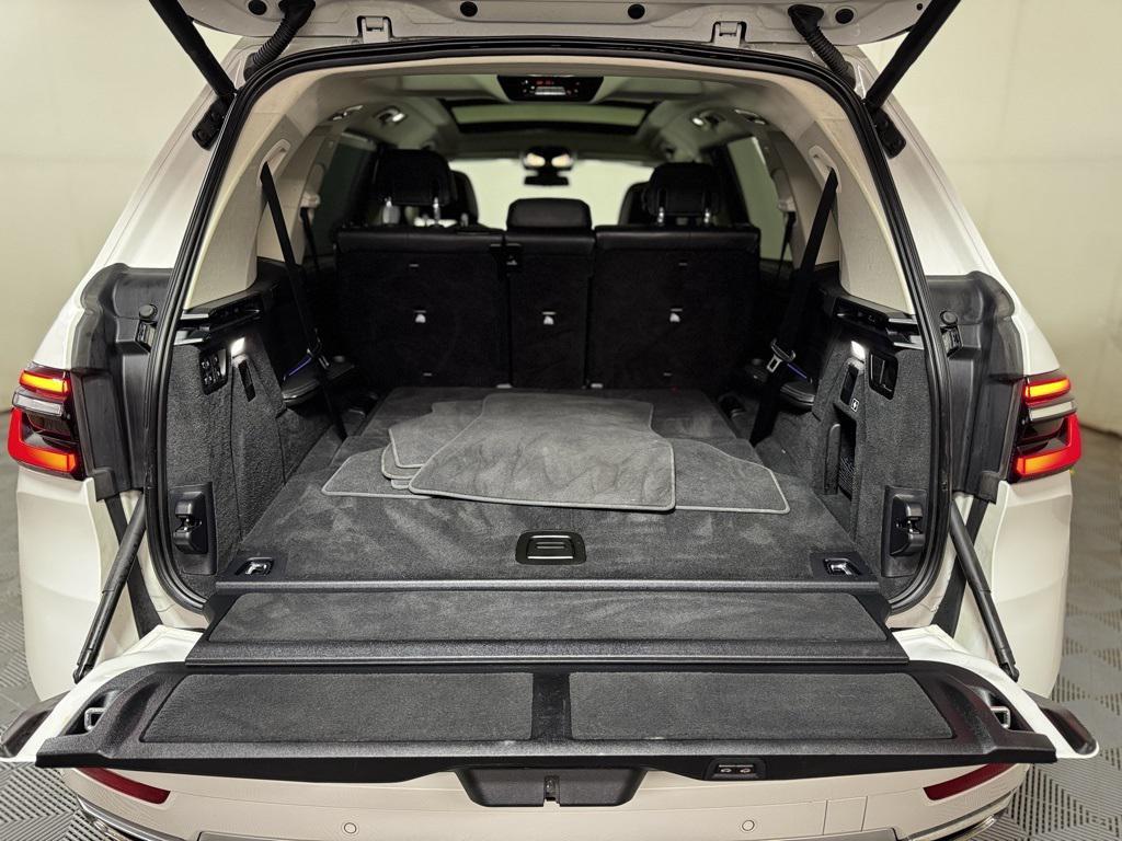 used 2024 BMW X7 car, priced at $58,260