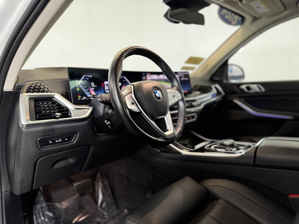 used 2024 BMW X7 car, priced at $58,260