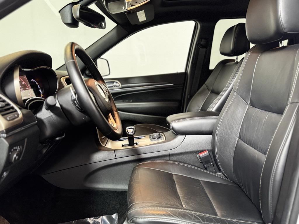 used 2014 Jeep Grand Cherokee car, priced at $11,900