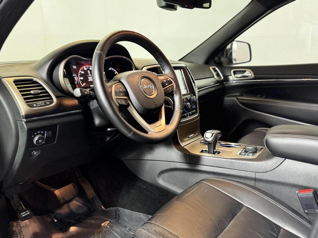 used 2014 Jeep Grand Cherokee car, priced at $11,900