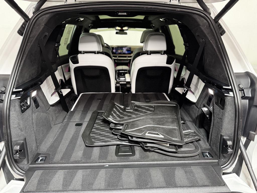 used 2023 BMW X7 car, priced at $58,900