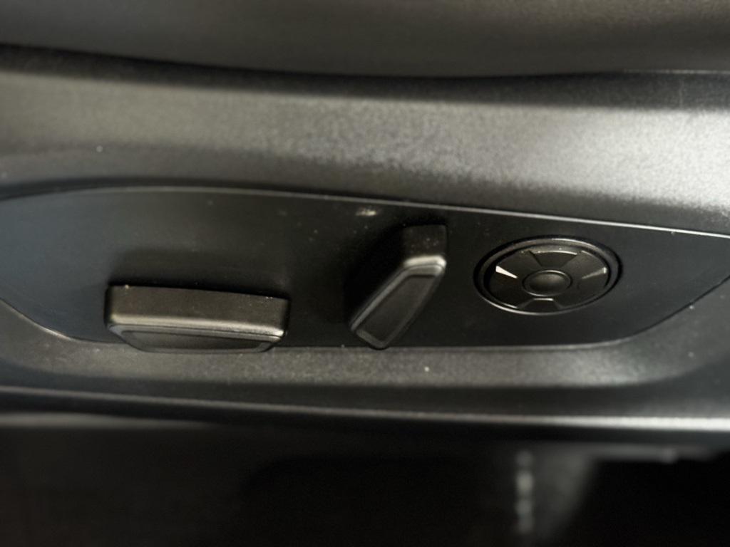 used 2022 Ford Explorer car, priced at $38,300