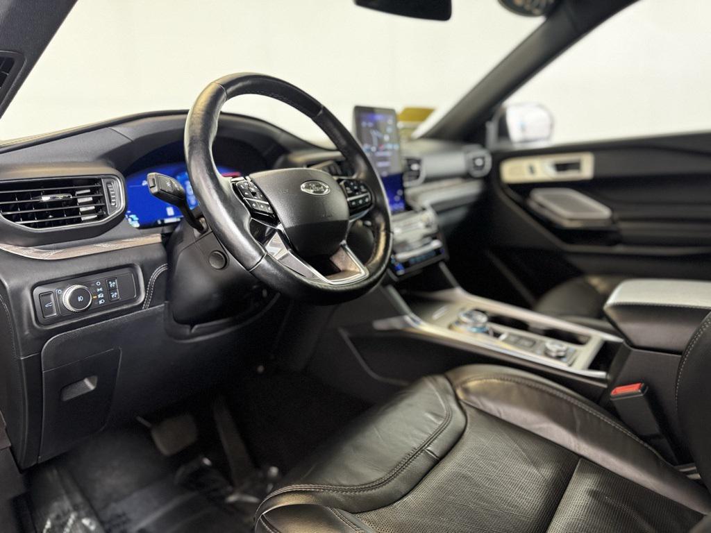 used 2022 Ford Explorer car, priced at $38,300