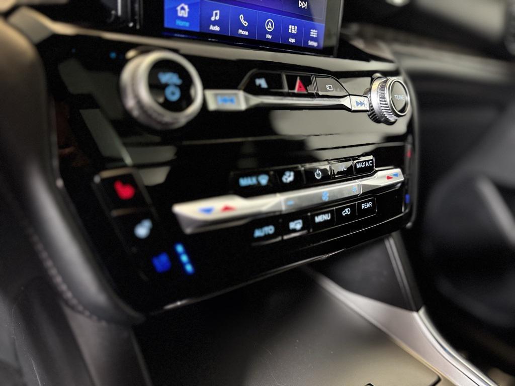 used 2022 Ford Explorer car, priced at $38,300