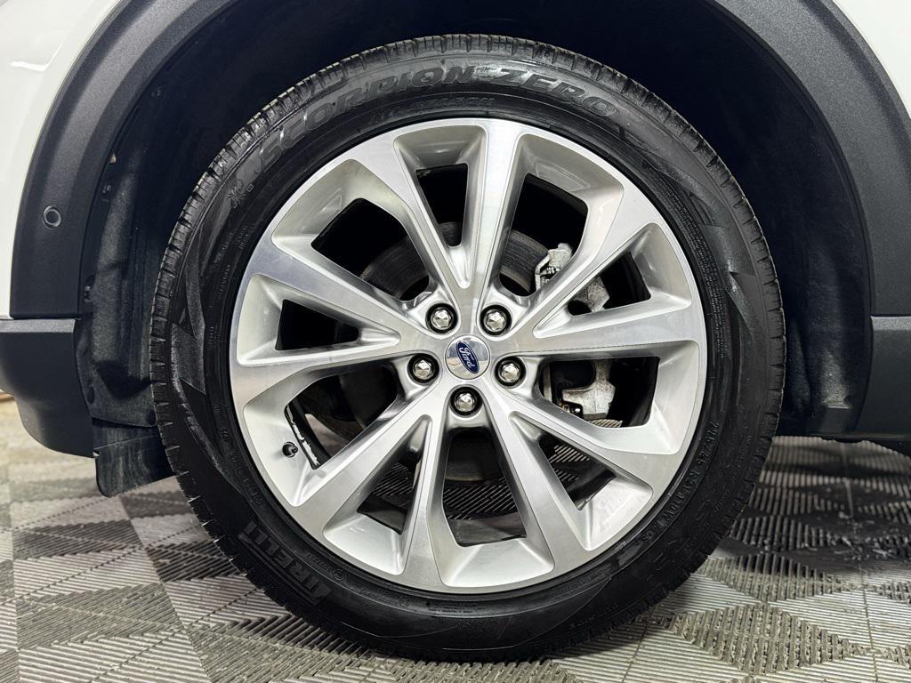 used 2022 Ford Explorer car, priced at $38,300