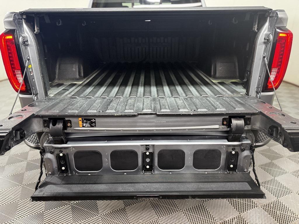 used 2021 GMC Sierra 1500 car, priced at $37,288