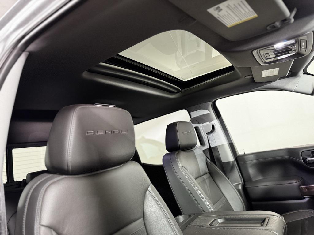 used 2021 GMC Sierra 1500 car, priced at $37,288