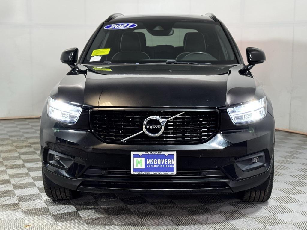 used 2021 Volvo XC40 car, priced at $23,300