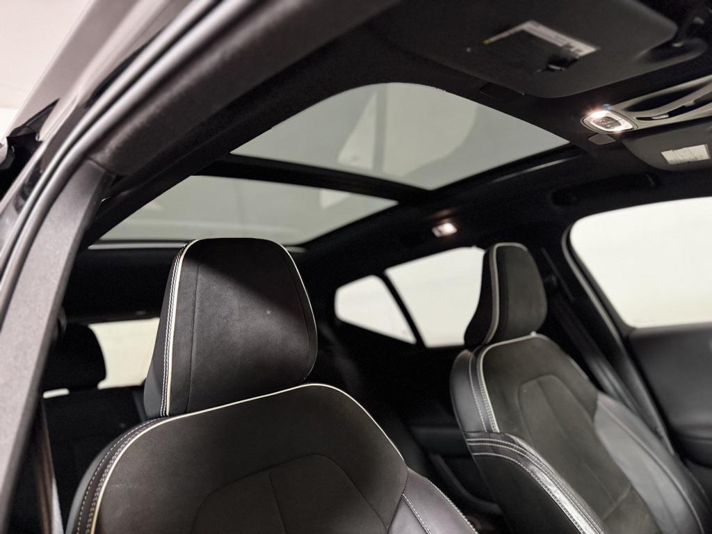 used 2021 Volvo XC40 car, priced at $23,300