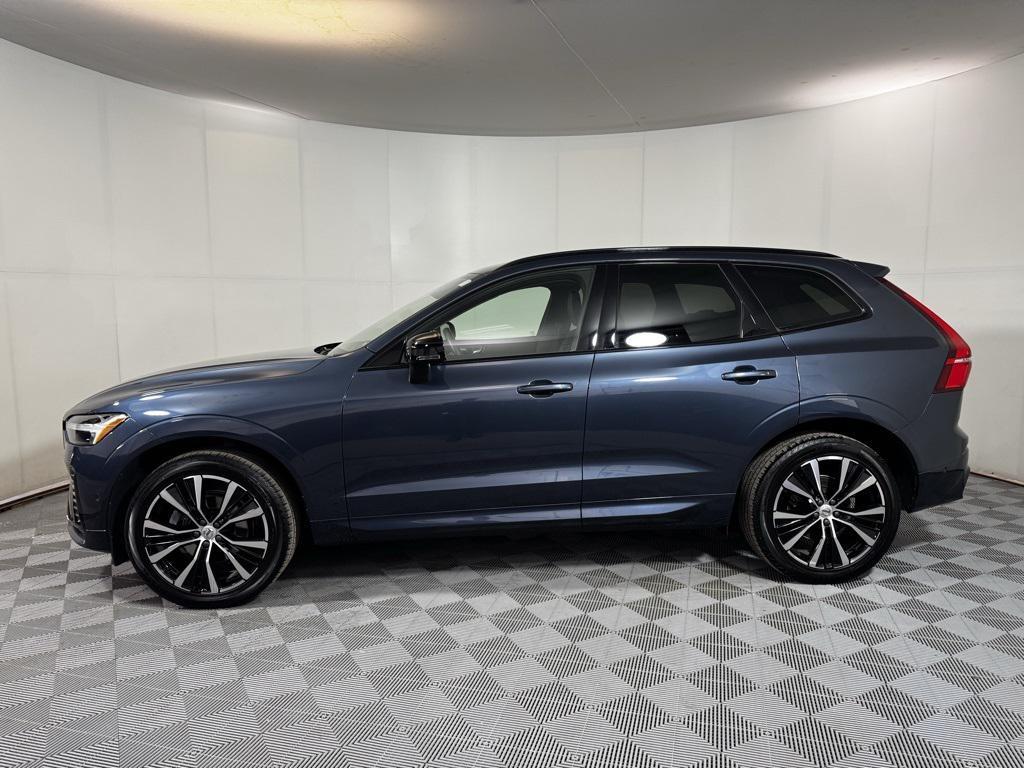 used 2023 Volvo XC60 car, priced at $35,630