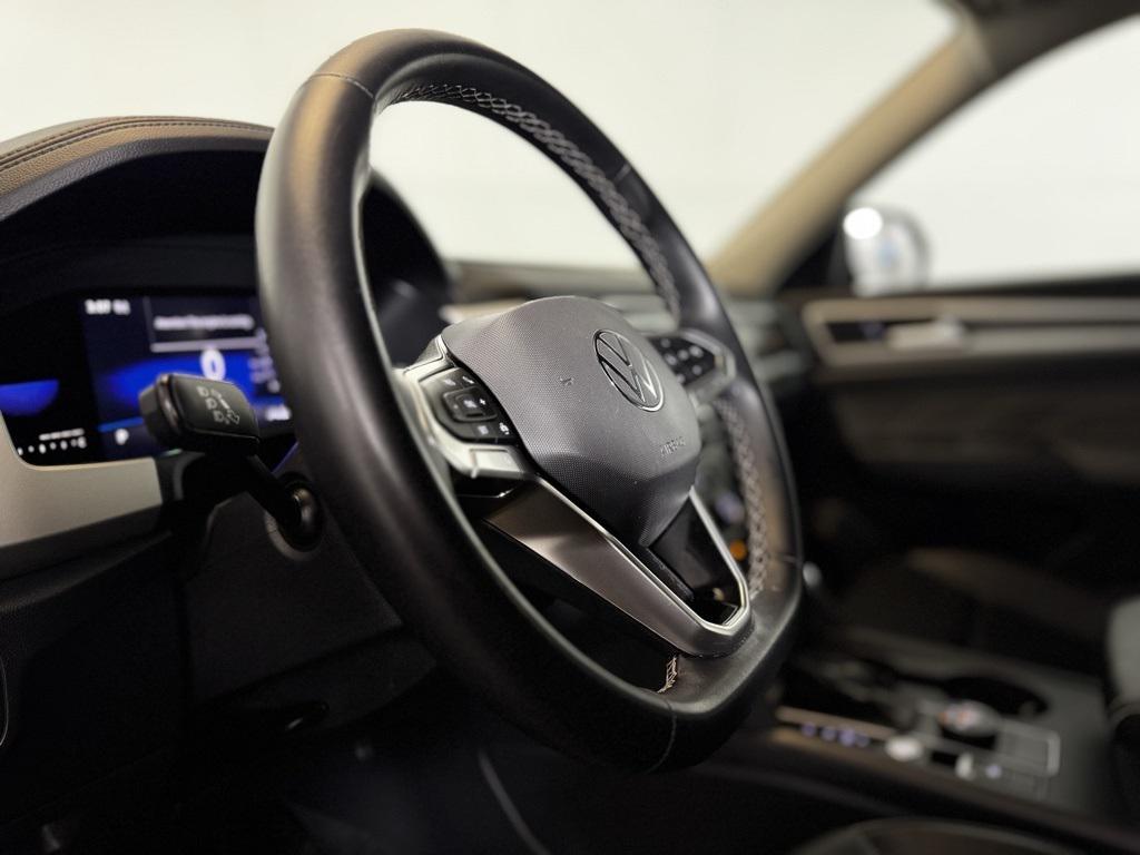 used 2022 Volkswagen Atlas car, priced at $25,240