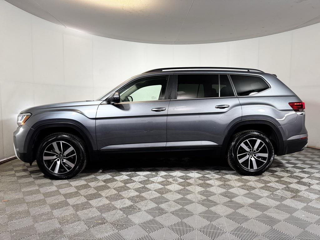 used 2022 Volkswagen Atlas car, priced at $25,240