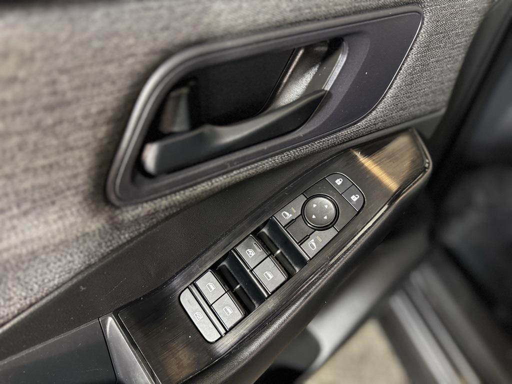 used 2023 Nissan Rogue car, priced at $22,400