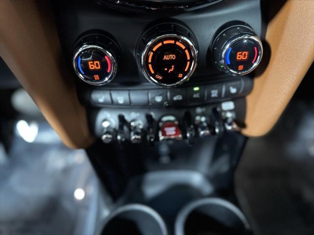 used 2024 MINI Hardtop car, priced at $26,900