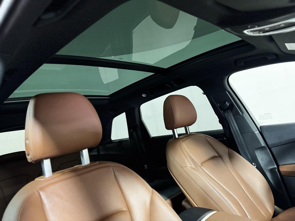 used 2022 Audi Q7 car, priced at $35,700