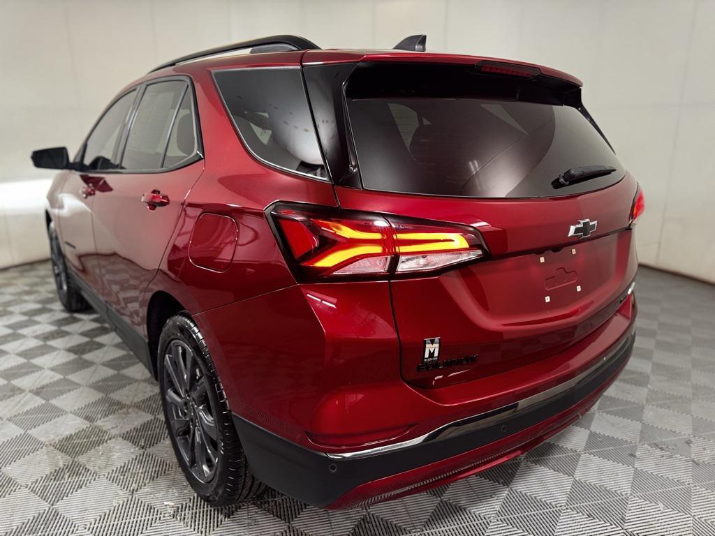 used 2022 Chevrolet Equinox car, priced at $22,888