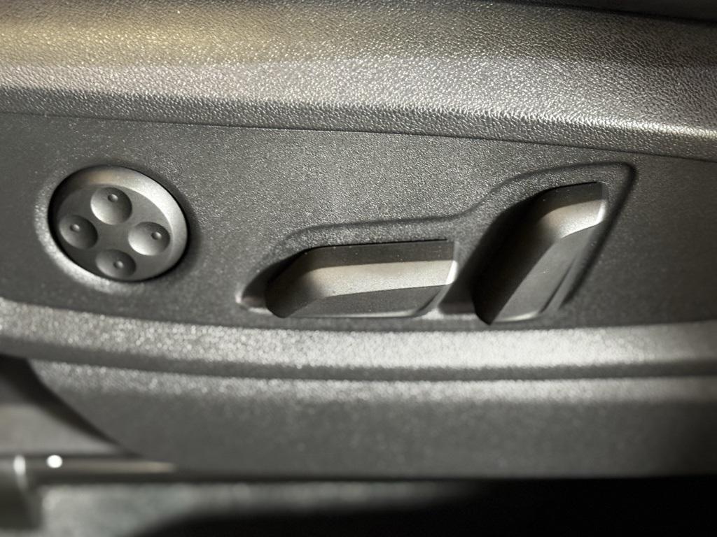 used 2023 Audi Q5 car, priced at $32,900