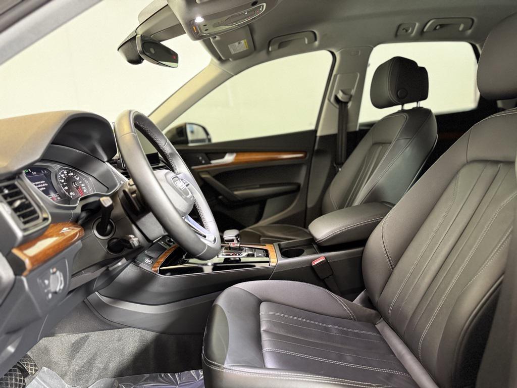 used 2023 Audi Q5 car, priced at $32,900