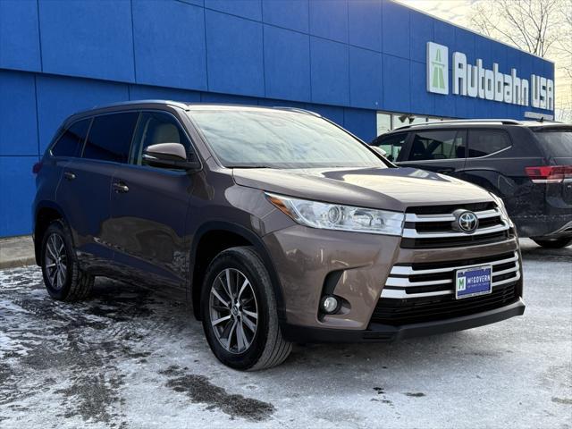 used 2018 Toyota Highlander car, priced at $23,090