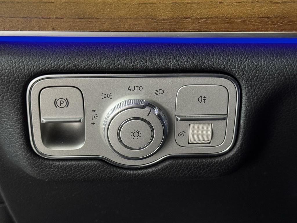 used 2022 Mercedes-Benz GLE 350 car, priced at $35,550