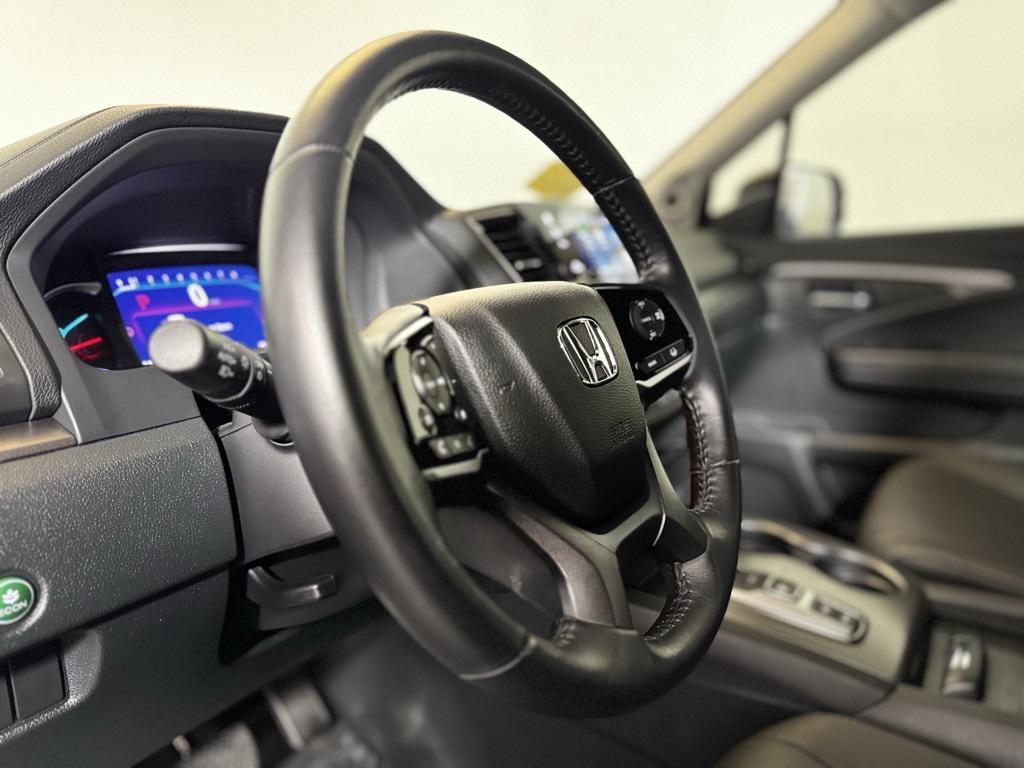 used 2022 Honda Pilot car, priced at $28,566