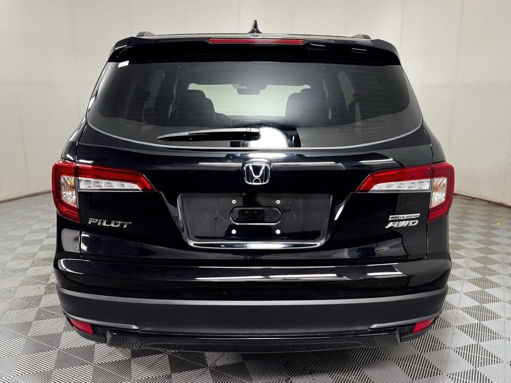 used 2022 Honda Pilot car, priced at $28,566