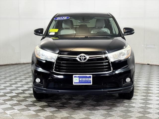 used 2016 Toyota Highlander car, priced at $17,695