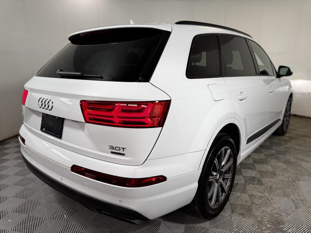 used 2017 Audi Q7 car, priced at $19,400