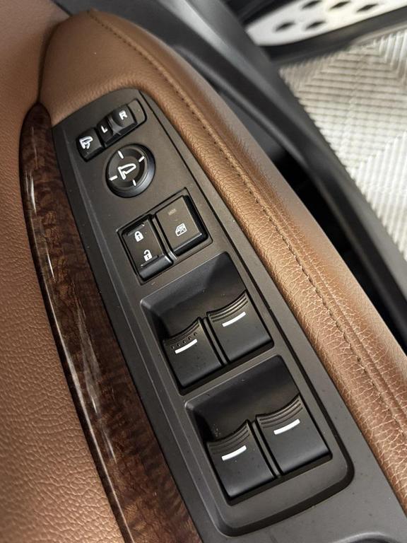 used 2018 Acura MDX car, priced at $21,350