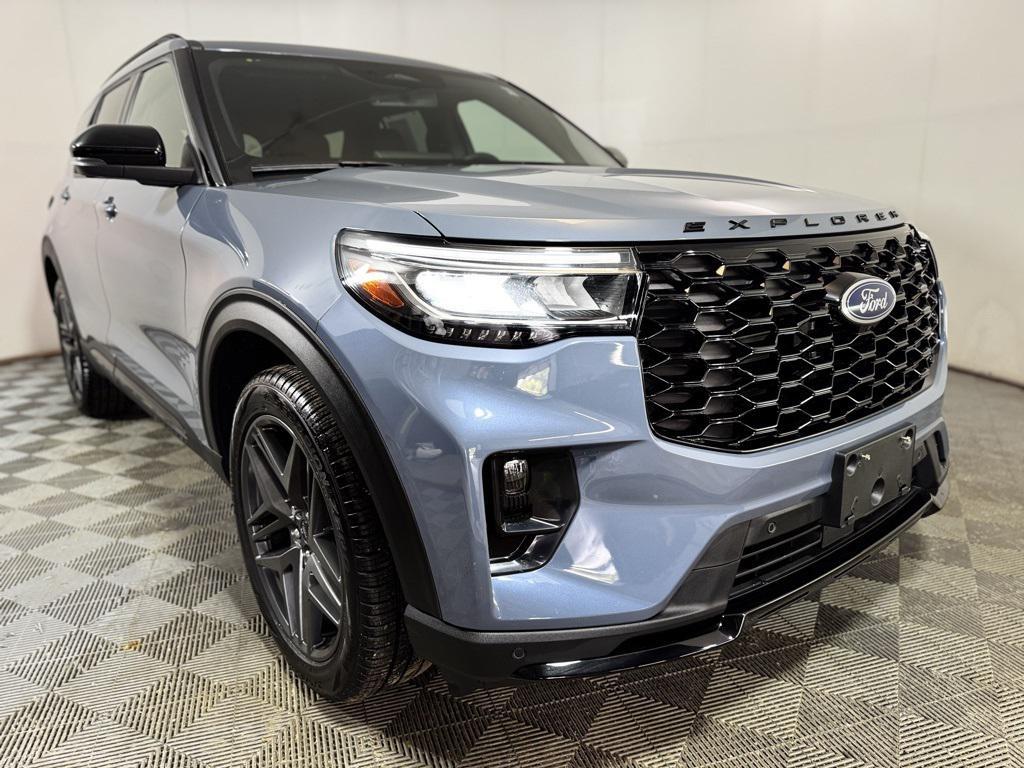 used 2025 Ford Explorer car, priced at $43,688