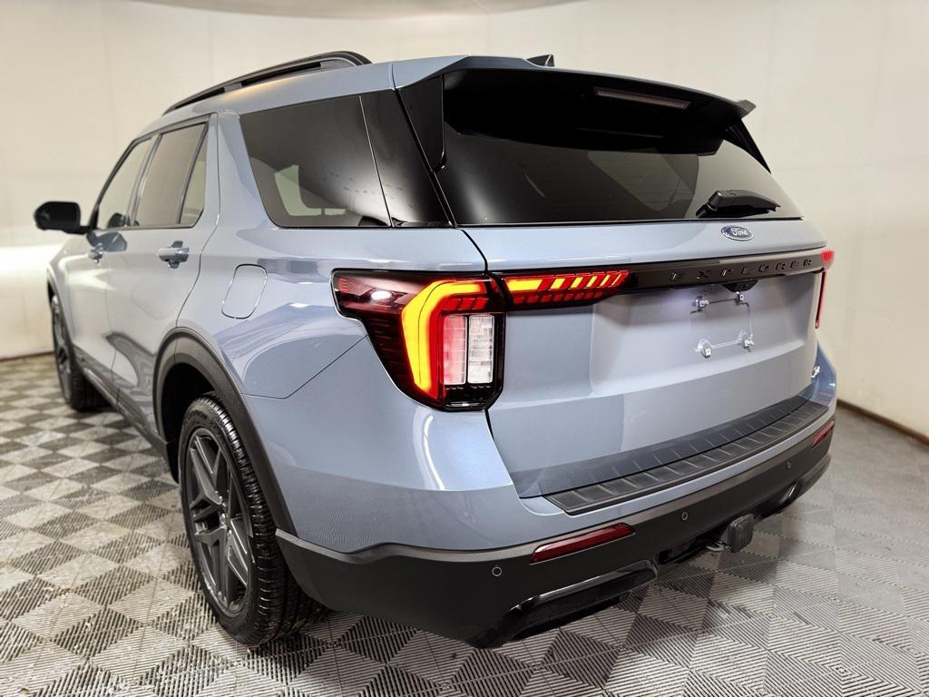 used 2025 Ford Explorer car, priced at $43,688